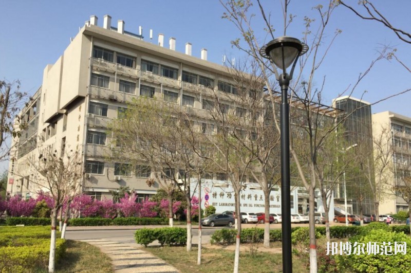 河南大學師范學院金明校區招生辦聯系電話