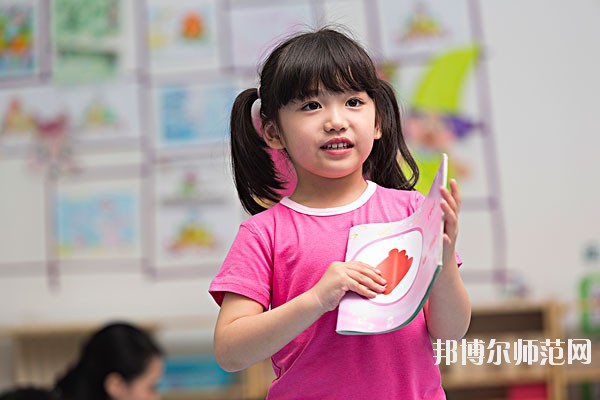 湖北2020年去幼師學校學什么專業好