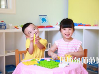 湖北2020年女生上幼師學校學什么專業好