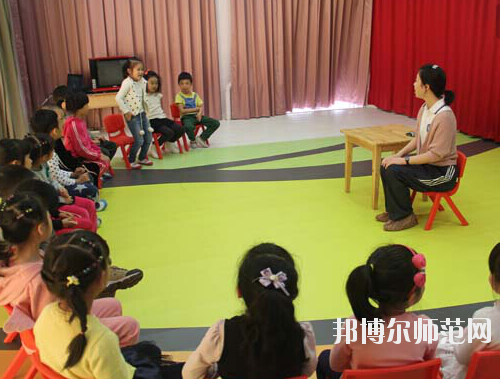 廣東2020年去讀幼師學校學什么對以后好一點