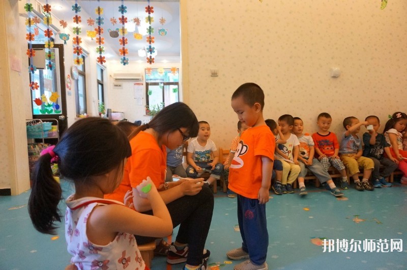 武漢2020年幼師學校什么專業比較好