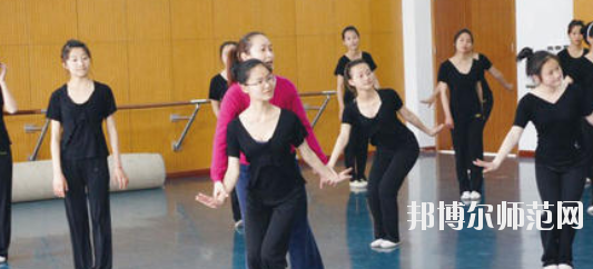 南寧2020年幼師學校都有什么專業適合女生