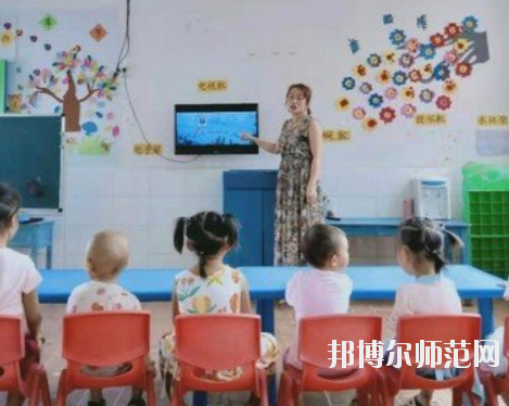 滄州2021年女生讀幼師學校學什么專業好