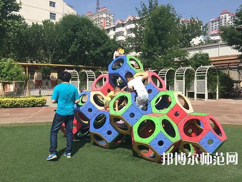 雅安2021年去幼師學校學什么專業好