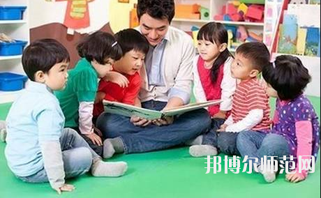 宜昌2021年男生初中畢業上幼師學校