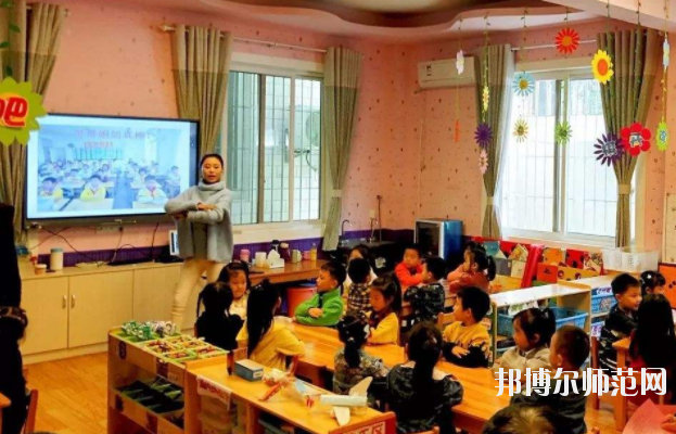 滄州2021年中專幼師學校專業都學什么