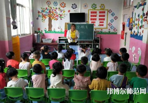 滄州2021年初中生能考幼師學校嗎