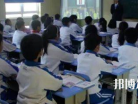 四川2022年小學教育學校什么專業有前途