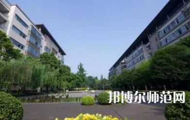 2023年重慶師范大學高分子材料與工程專業介紹